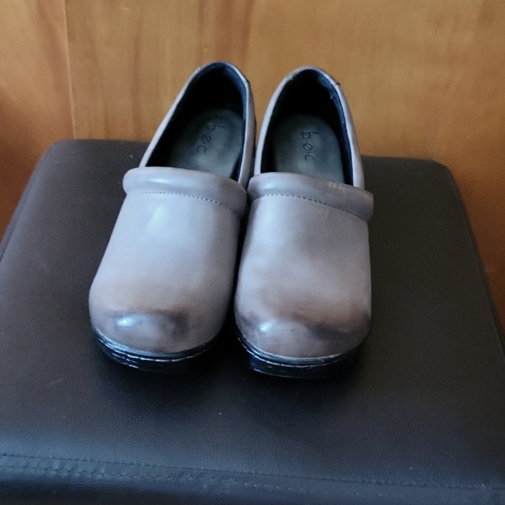 Boc Grey Clogs